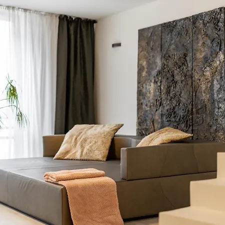 Sk Zamocka Artist Братислава