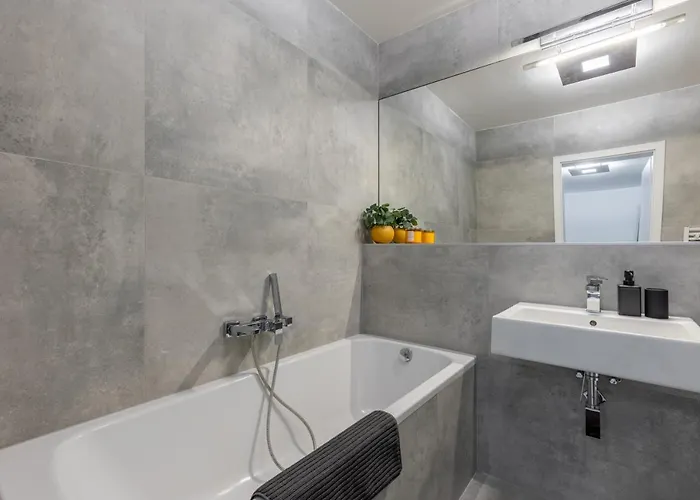 Sk Zamocka Artist * Bratislava